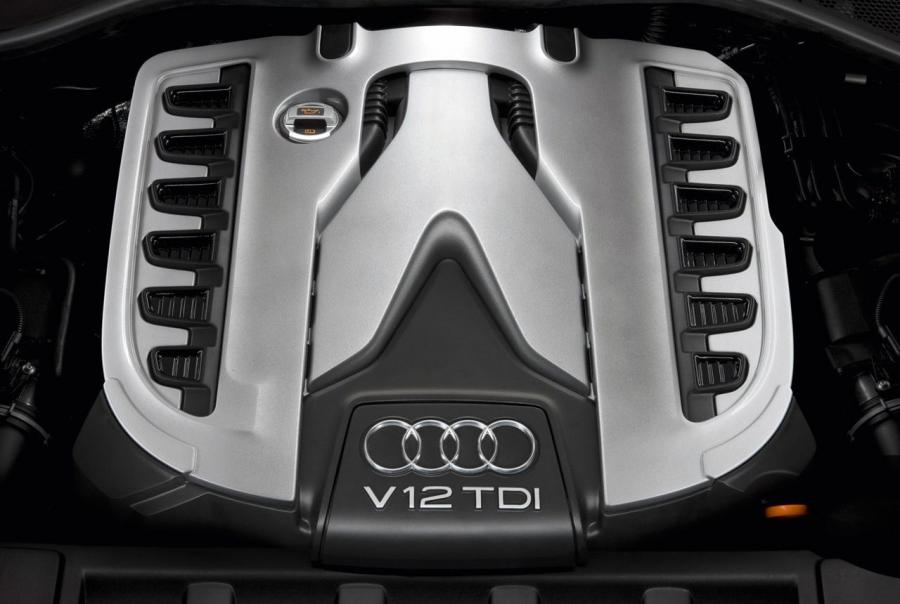 Моторный отсек Audi Q7 V12 TDI Quattro (4L) 2008 года  (фото 68 из 73)